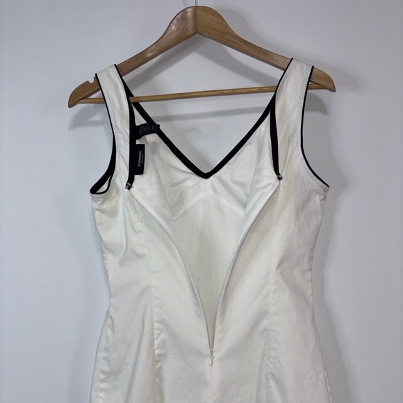 Express Women's Size 10 White Black Trim Sheath Dress Sleeveless Stretch V Neck - Picture 9 of 11